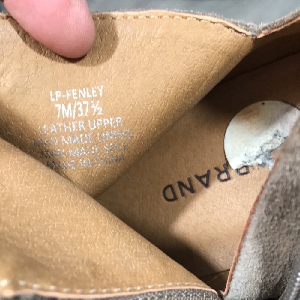 Lucky Brand Fenley‎ Khaki Suede Ankle Booties size 7 - Picture 4 of 9